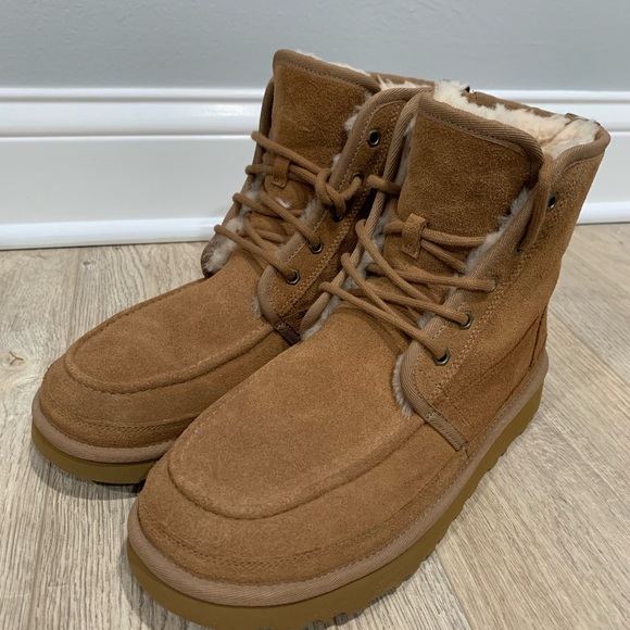 UGG Men\'s Tan Suede Boots main image 5